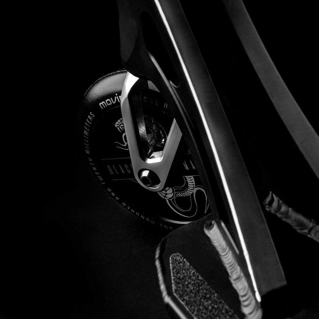 Movino Black Mamba (zwart)